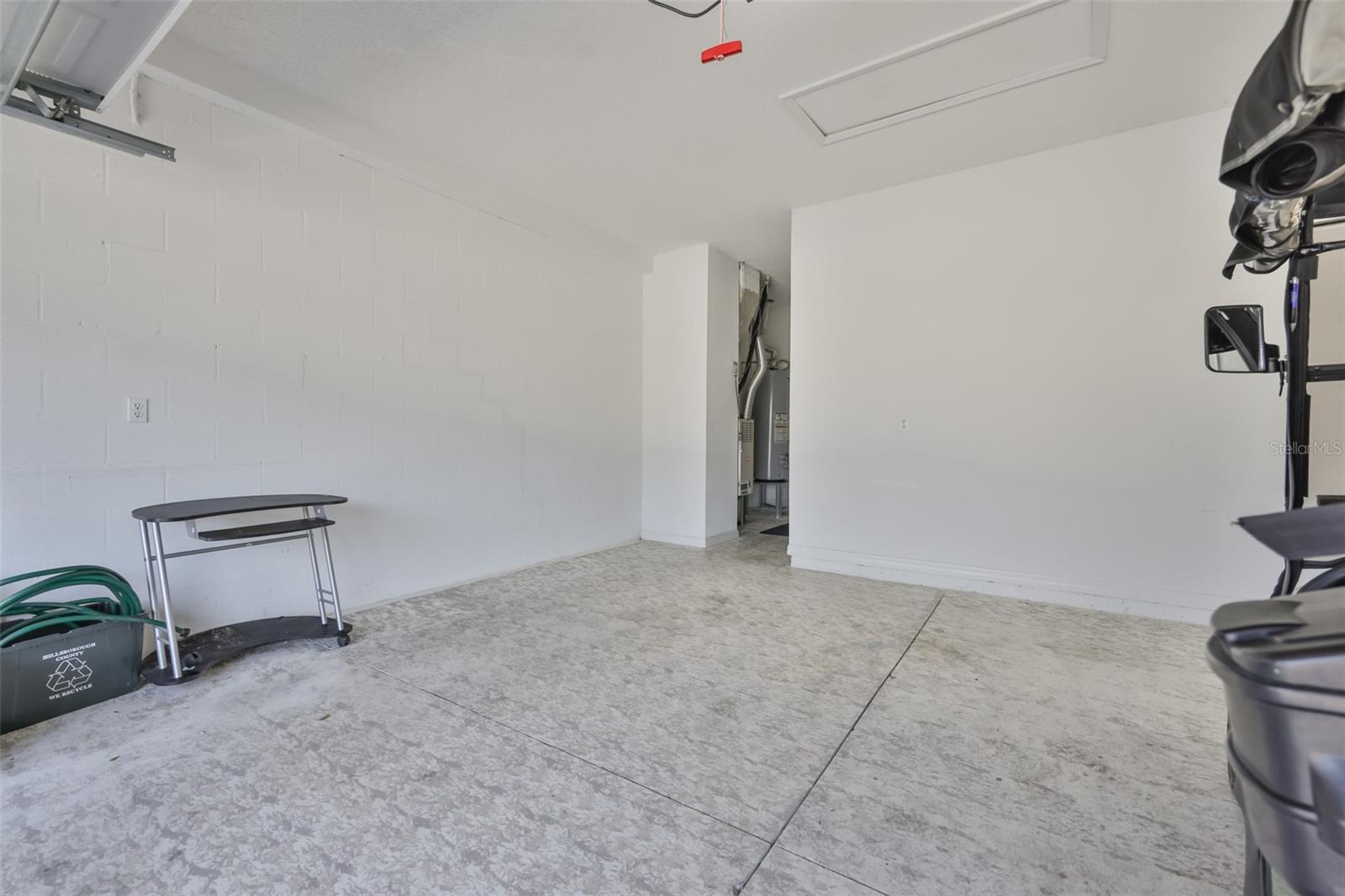 FAIRBOURNE CONDO - Residential