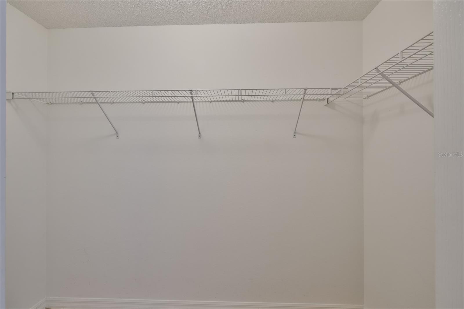 FAIRBOURNE CONDO - Residential