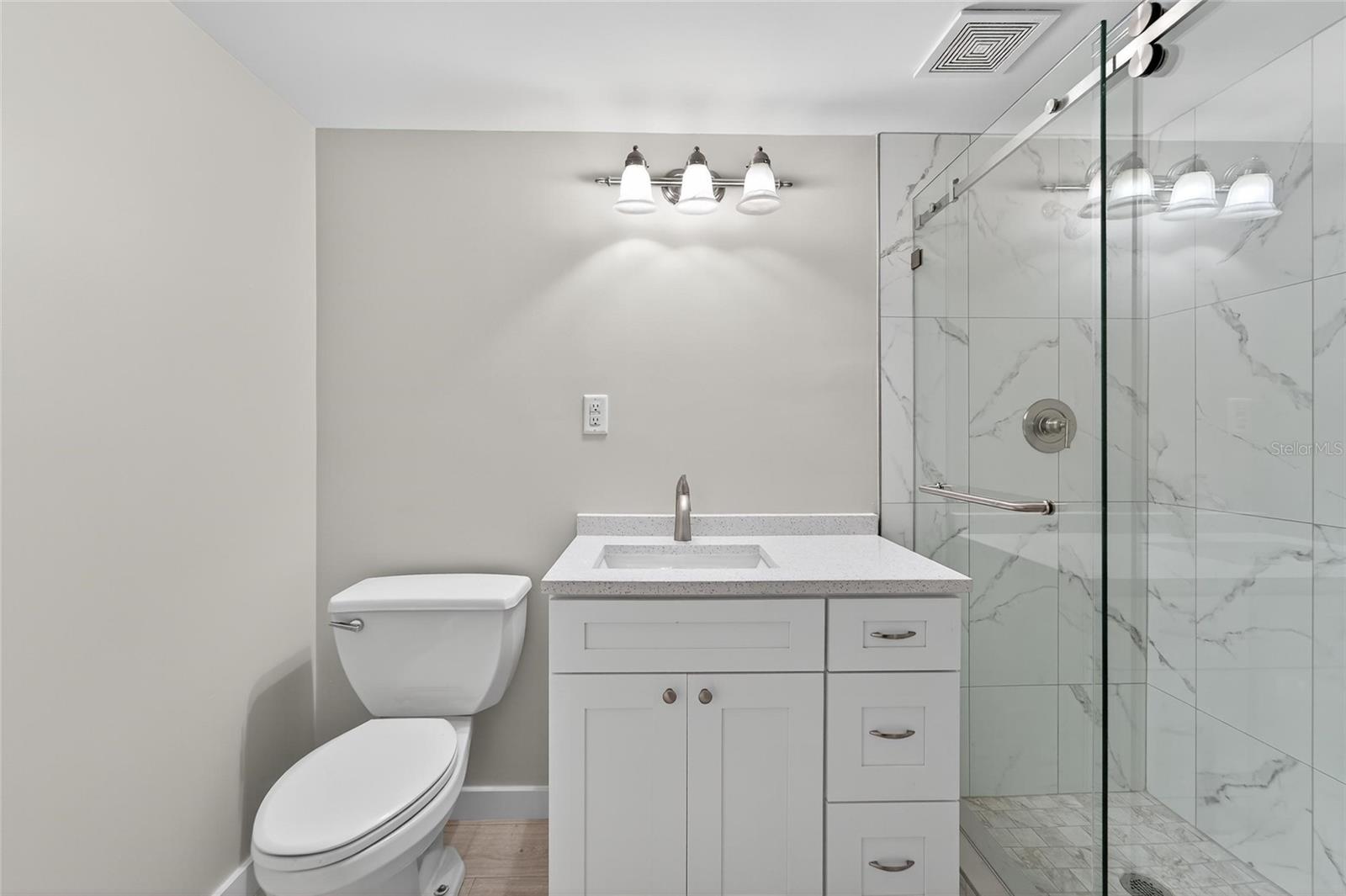 BAREFOOT BEACH RESORT - Residential