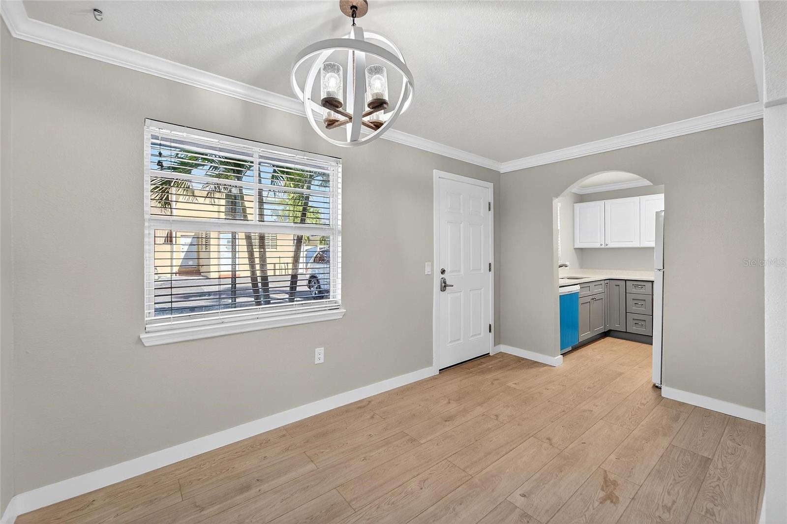 BAREFOOT BEACH RESORT - Residential