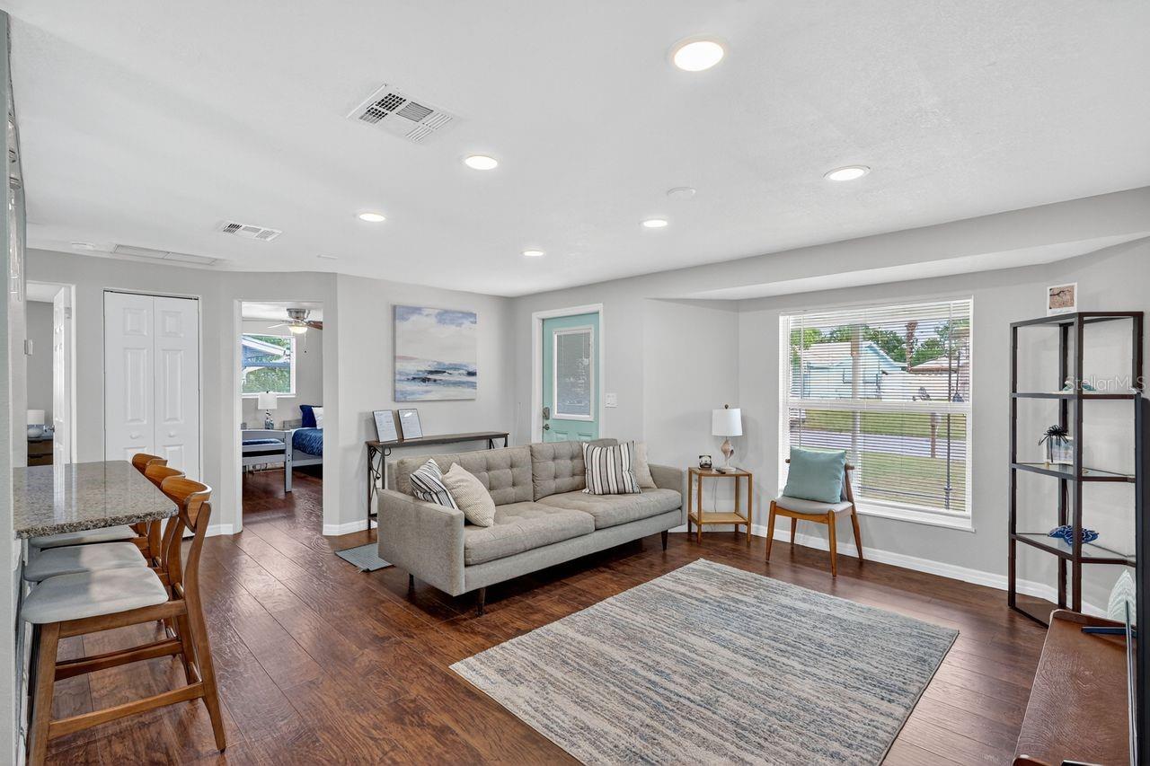 BAYSHORE GARDENS SEC 20 - Residential