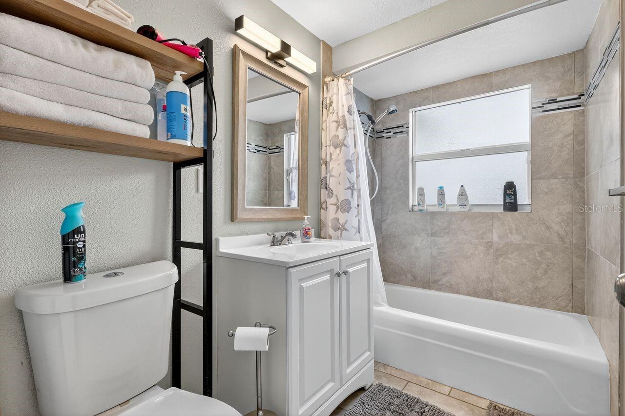 BAYSHORE GARDENS SEC 20 - Residential