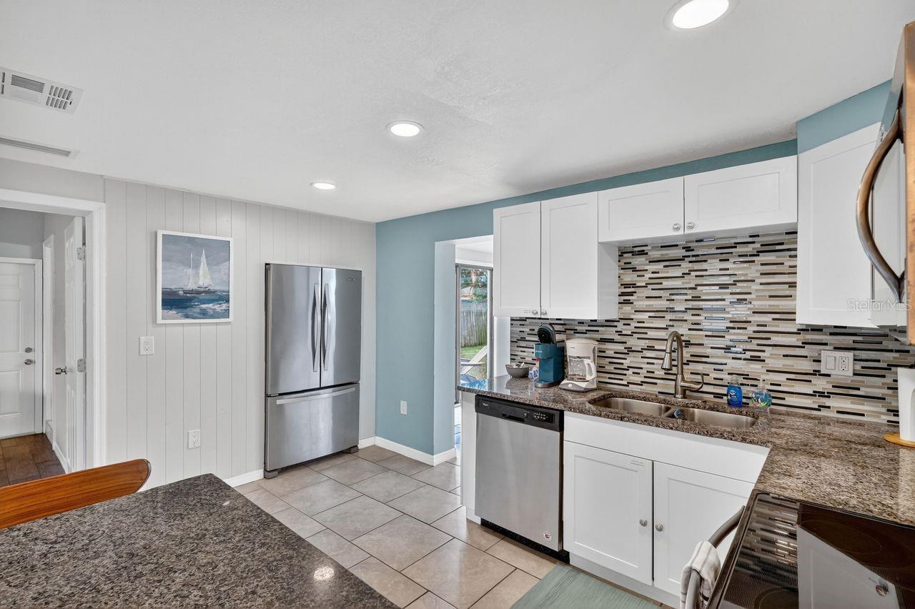 BAYSHORE GARDENS SEC 20 - Residential