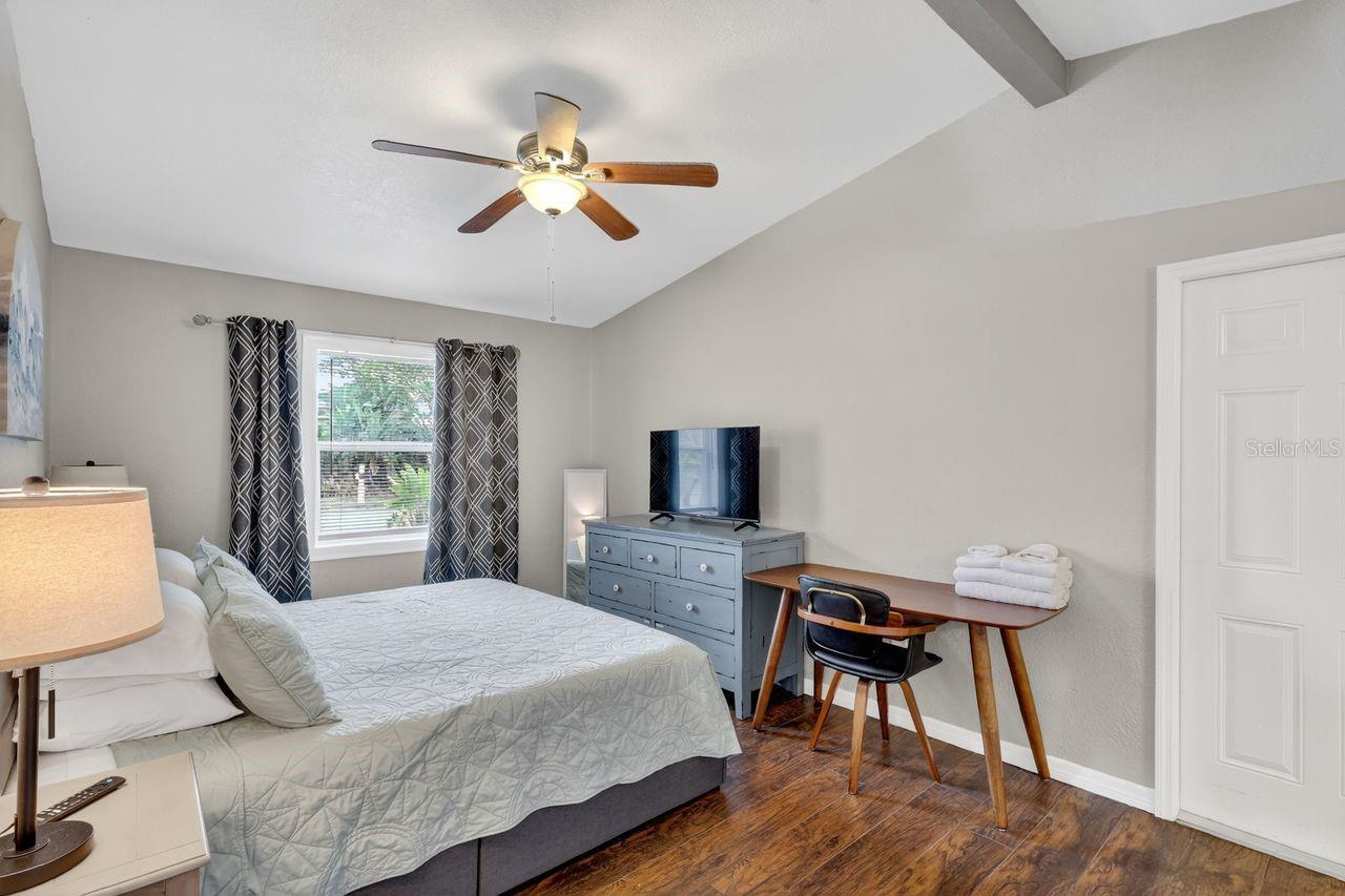 BAYSHORE GARDENS SEC 20 - Residential