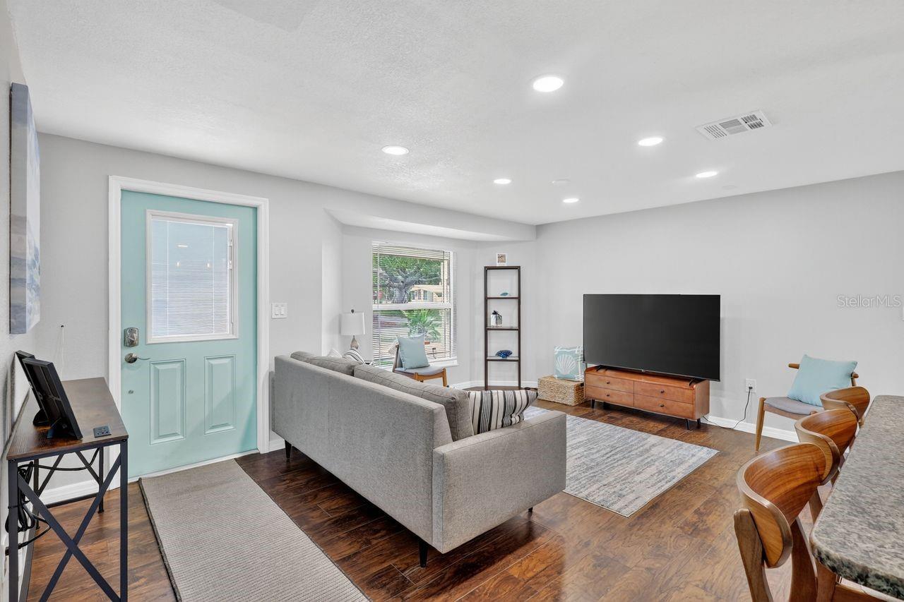 BAYSHORE GARDENS SEC 20 - Residential