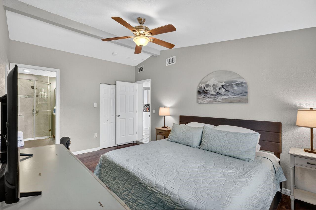 BAYSHORE GARDENS SEC 20 - Residential