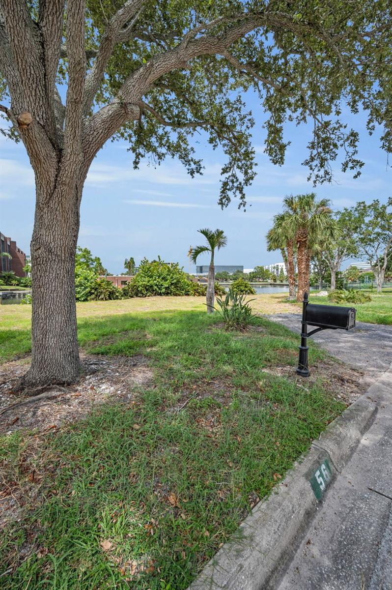 BAYSHORE ESTATES 4 - Land