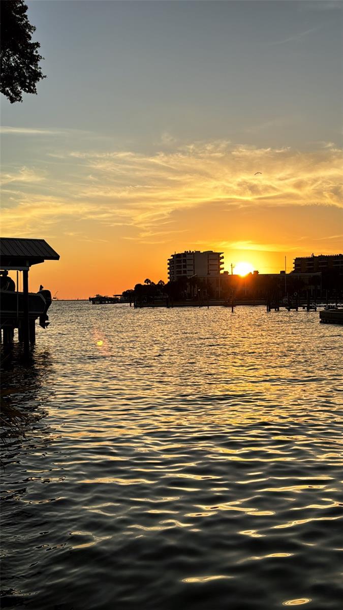 BAYSHORE ESTATES 4 - Land