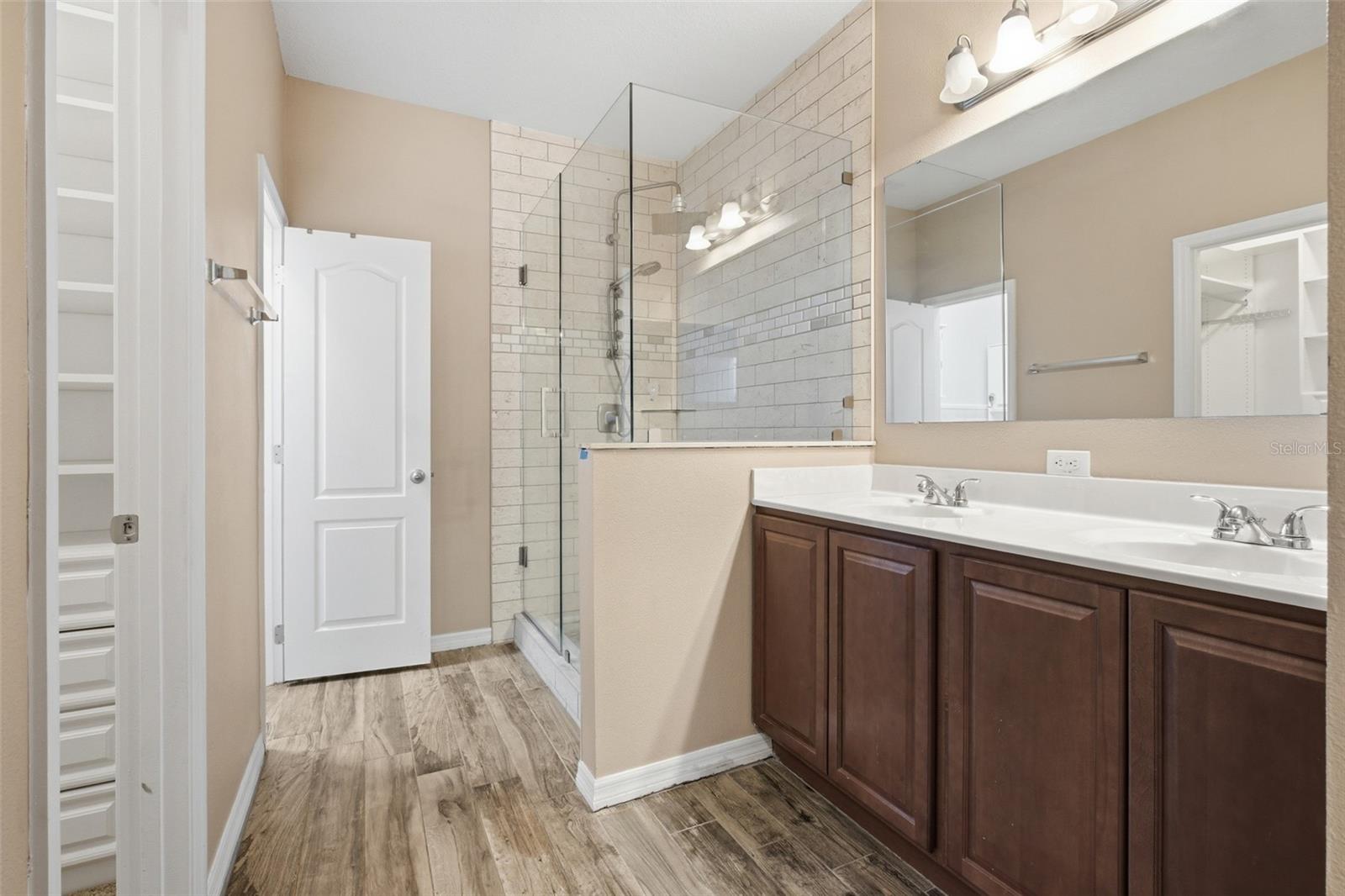 PINE BLUFF PH III - Residential