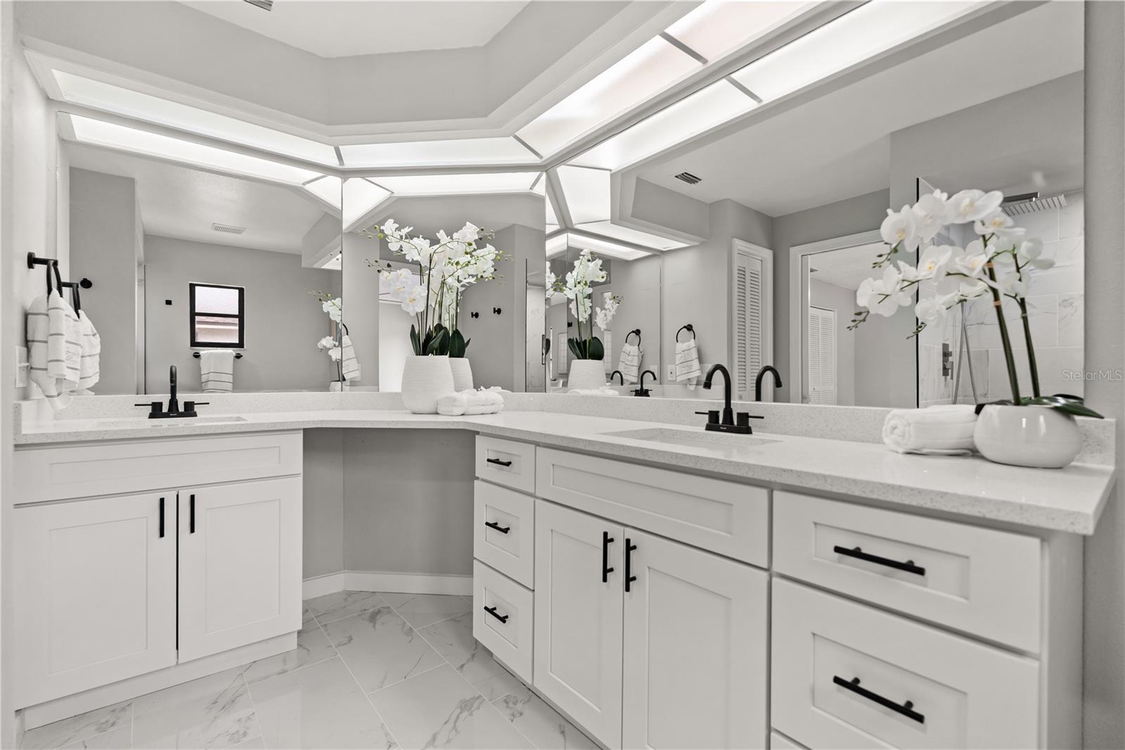 CROWN POINTE PH 01 - Residential