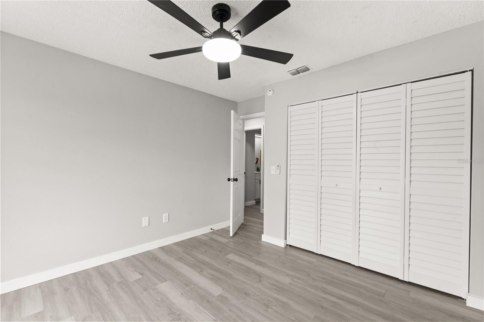 CROWN POINTE PH 01 - Residential