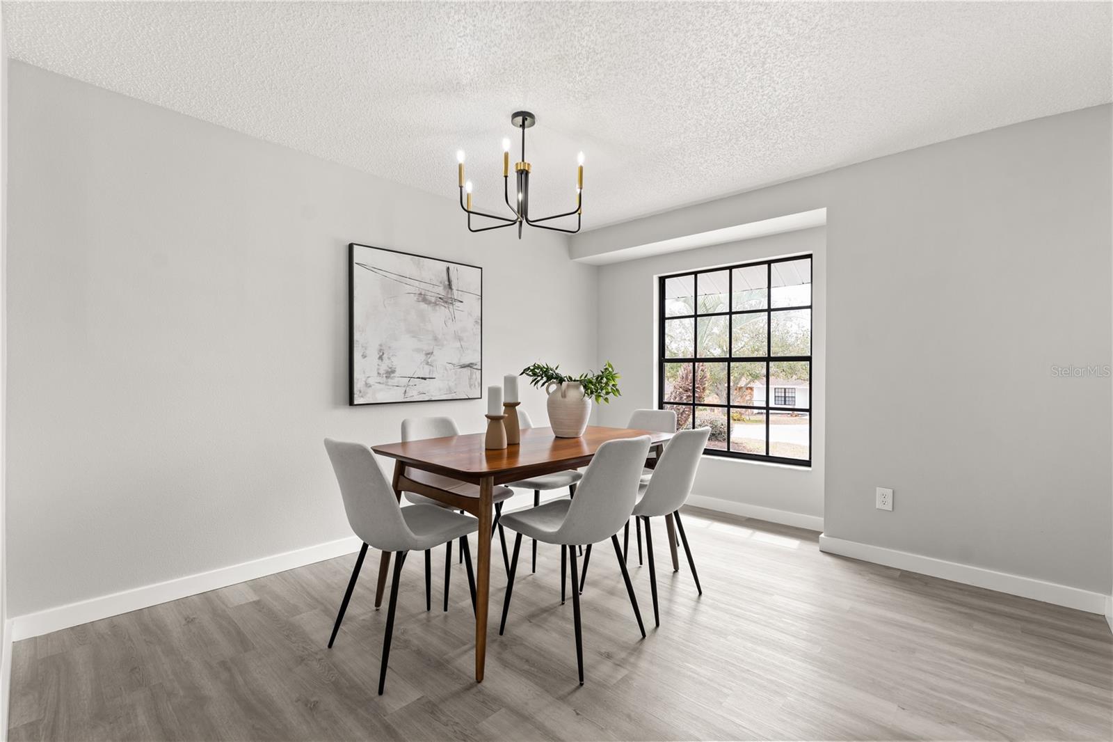 CROWN POINTE PH 01 - Residential