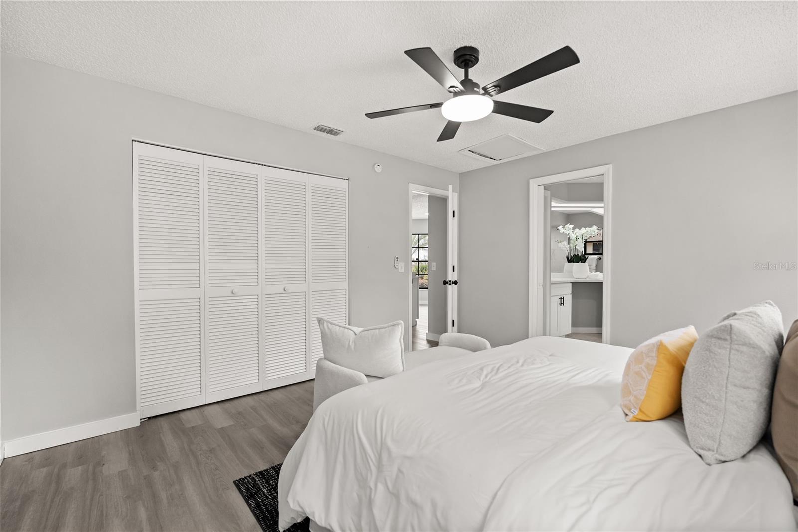 CROWN POINTE PH 01 - Residential