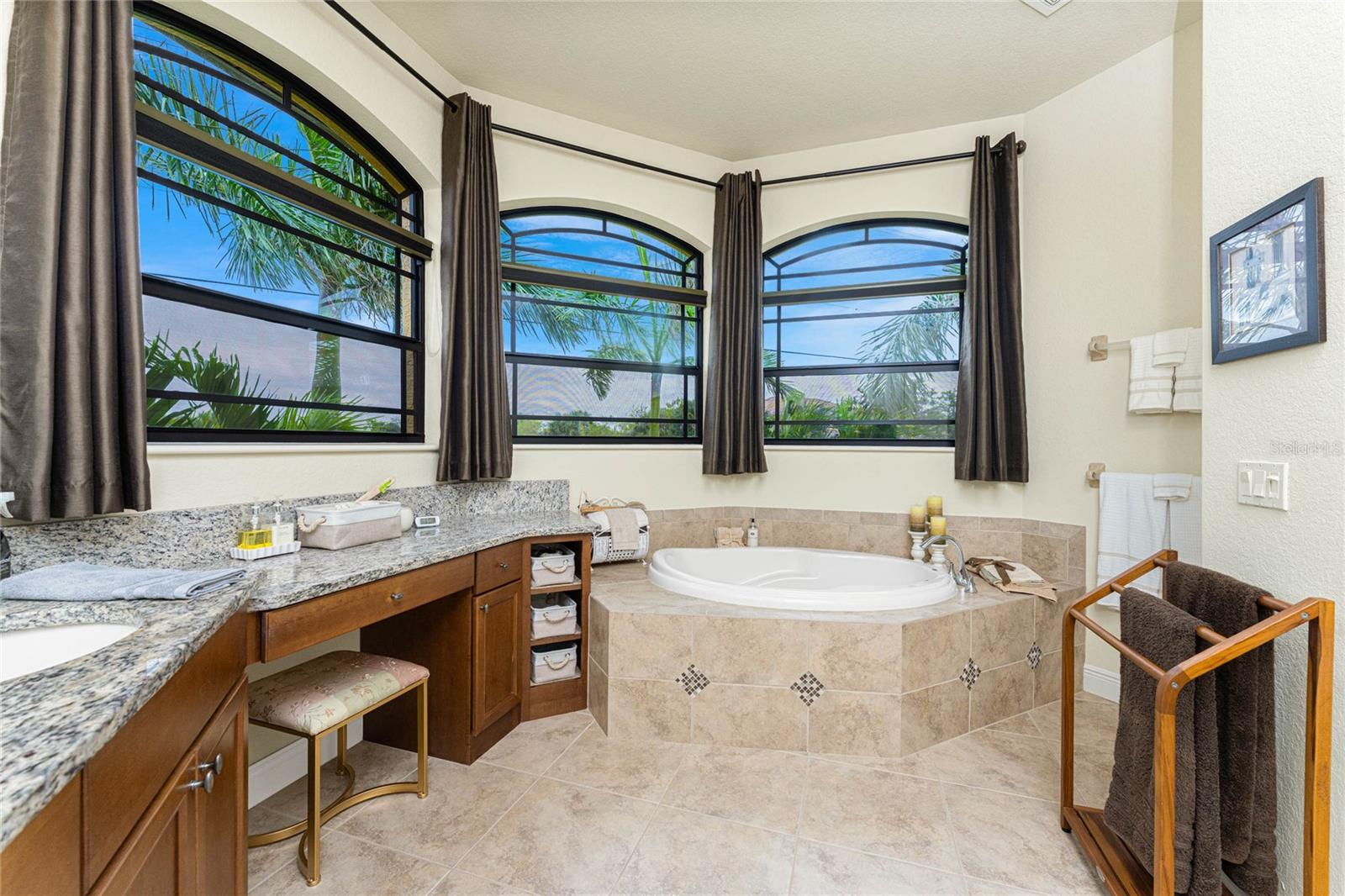 PUNTA GORDA ISLES SEC 21 - Residential