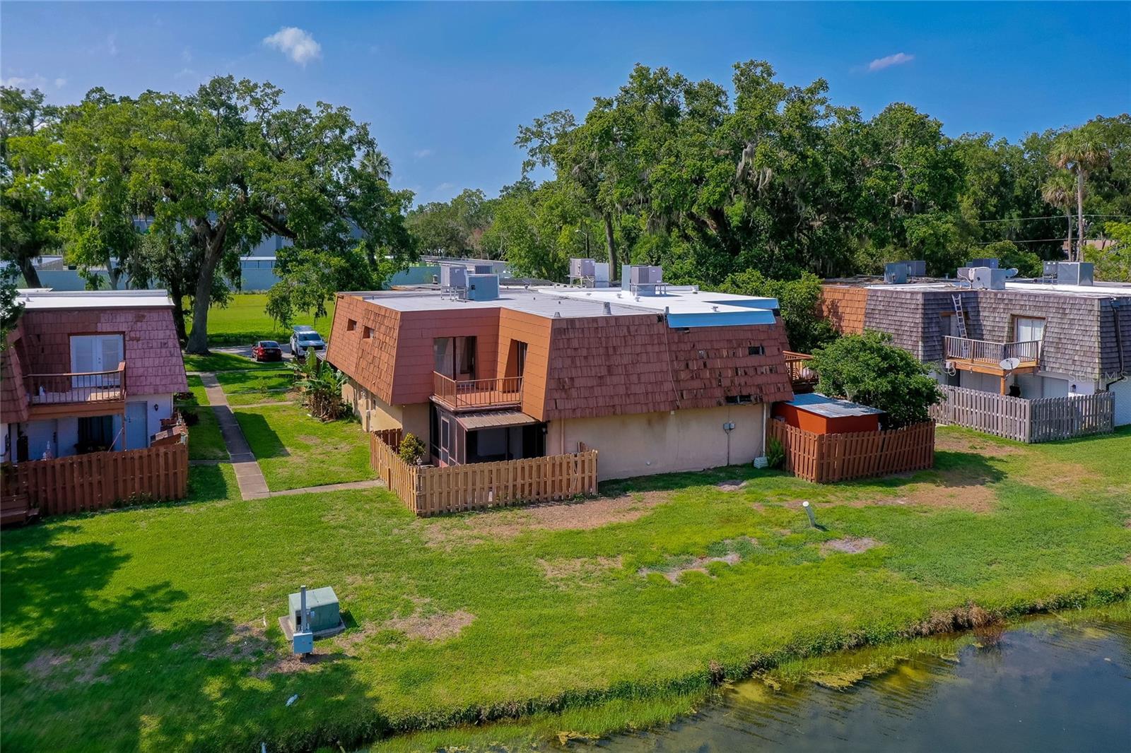 SPRINGWOOD VILLAGE UNIT 01 - Residential Lease