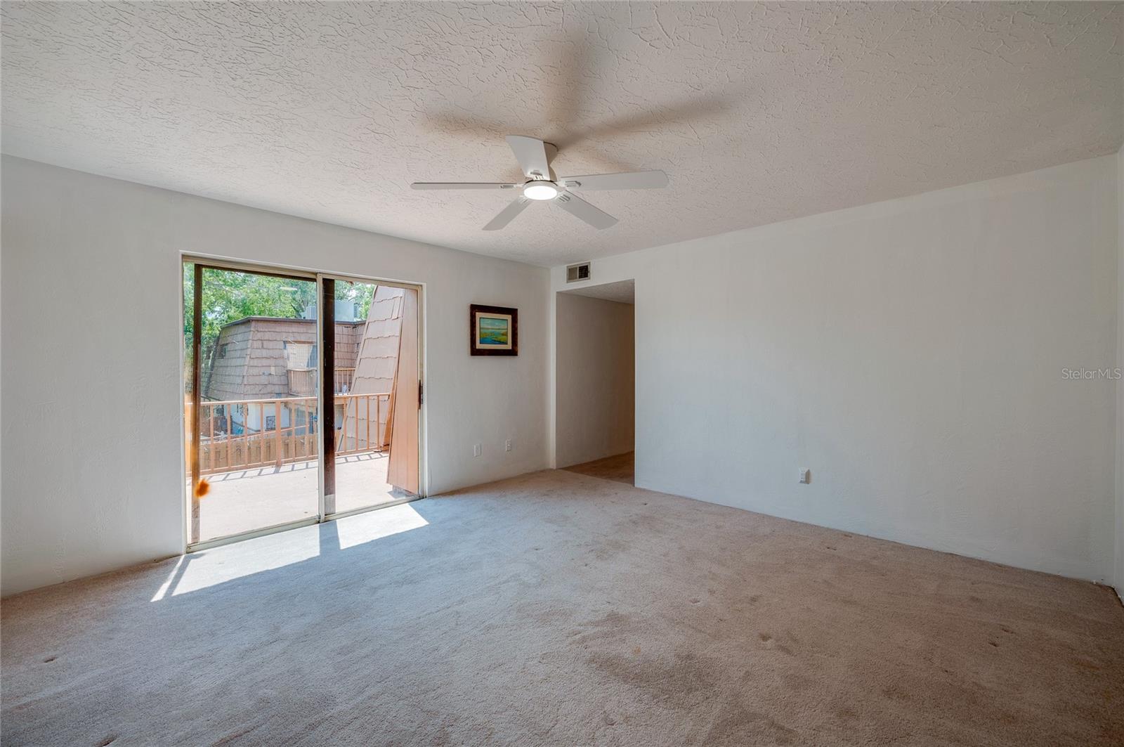 SPRINGWOOD VILLAGE UNIT 01 - Residential Lease