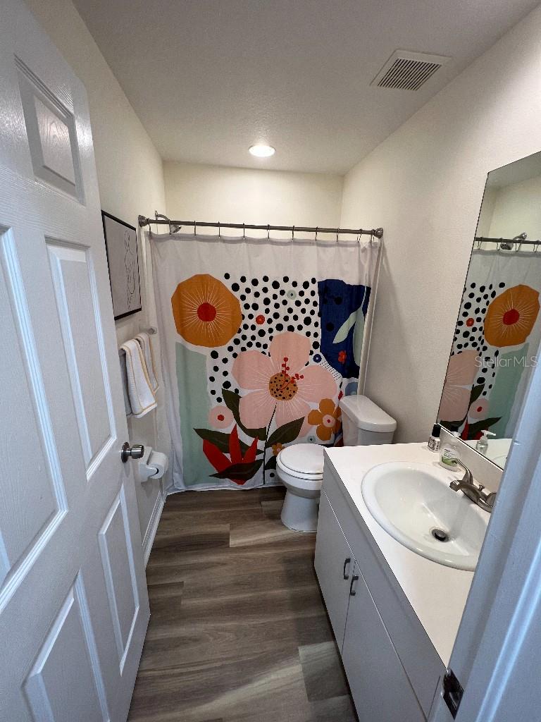 BAY POINTE VILLAS CONDO - Residential