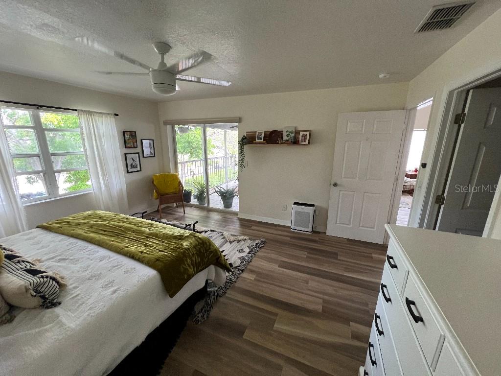 BAY POINTE VILLAS CONDO - Residential