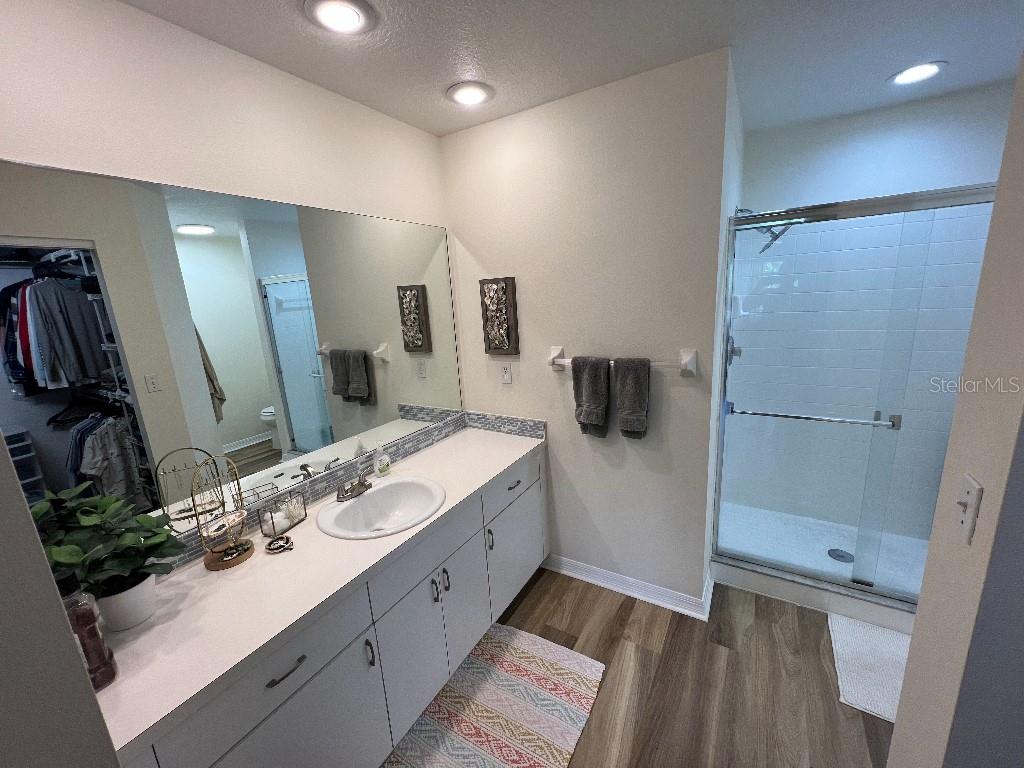 BAY POINTE VILLAS CONDO - Residential