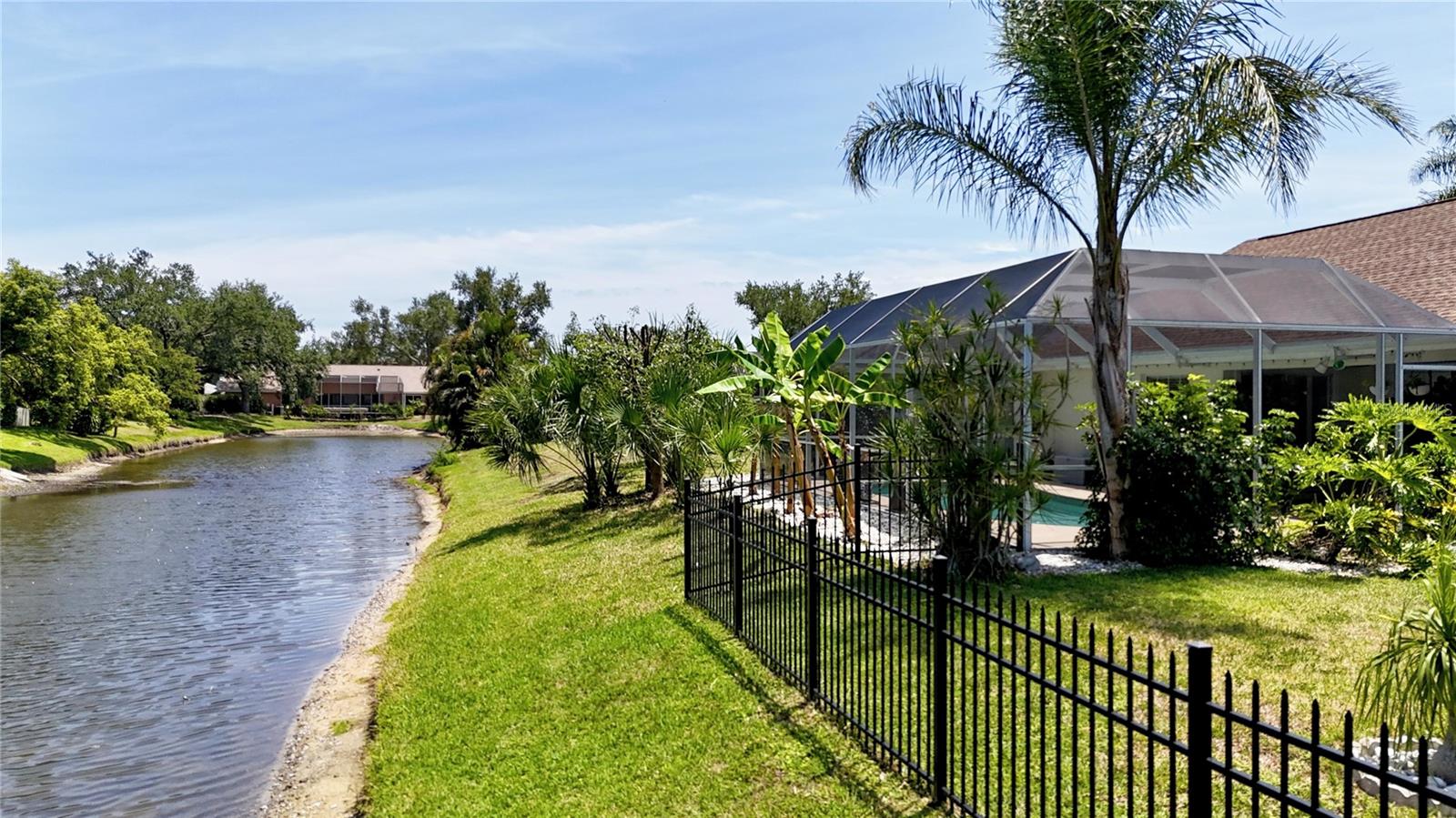 SOUTHFIELD - Residential