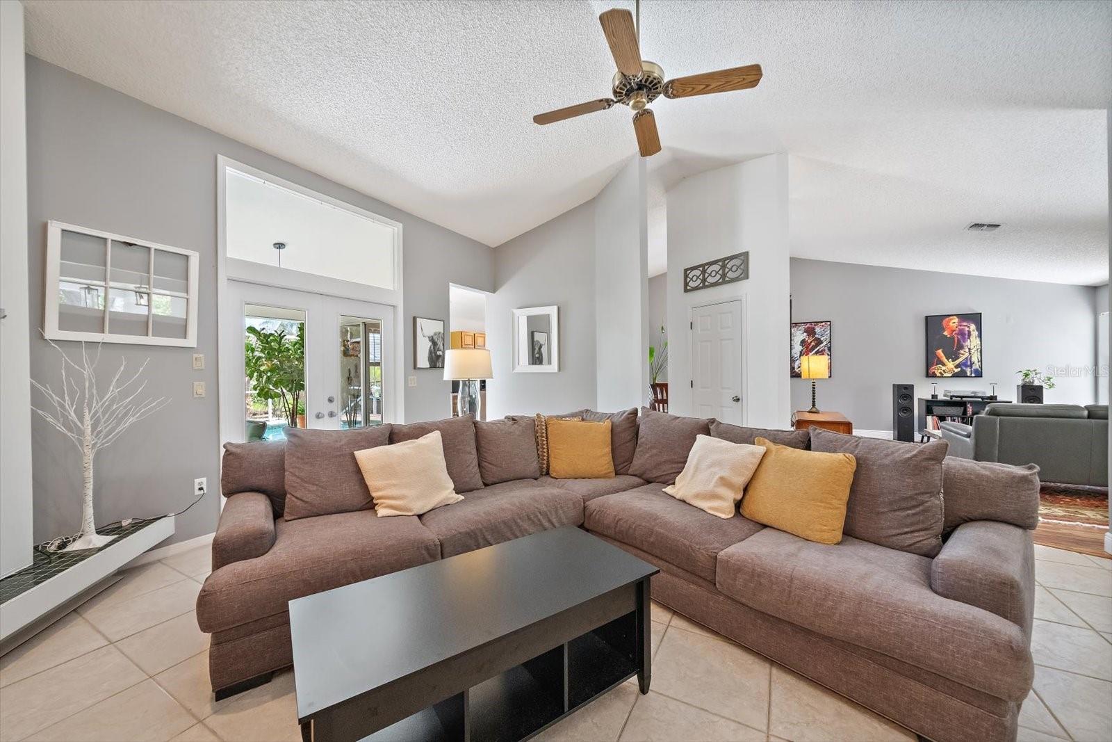 SOUTHFIELD - Residential