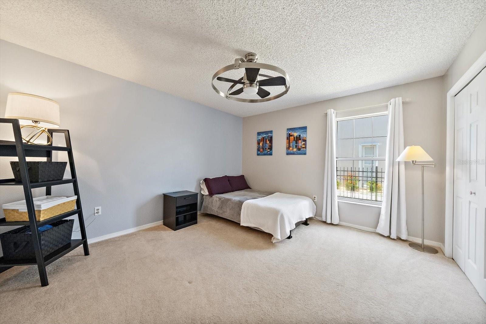 SOUTHFIELD - Residential