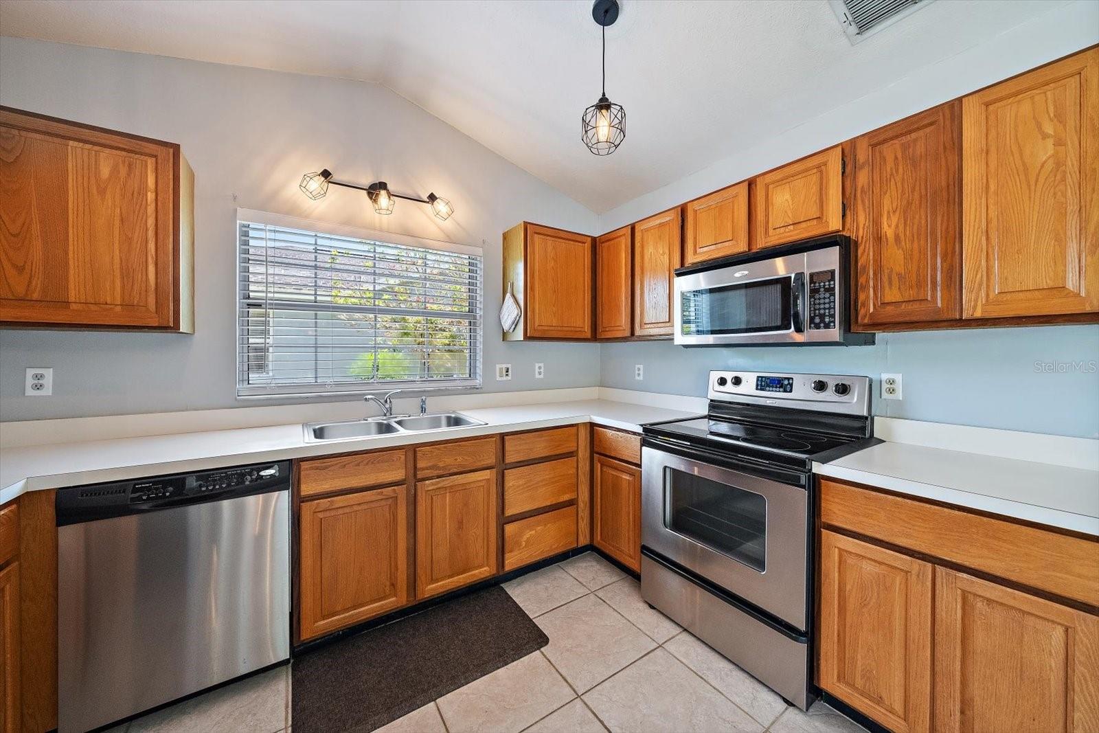 SOUTHFIELD - Residential