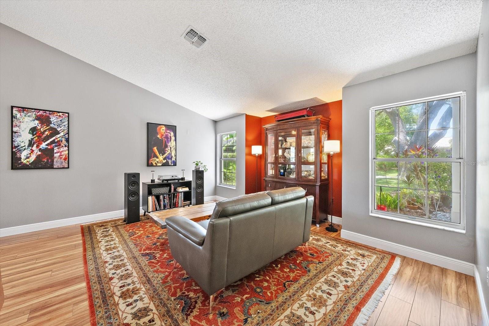 SOUTHFIELD - Residential