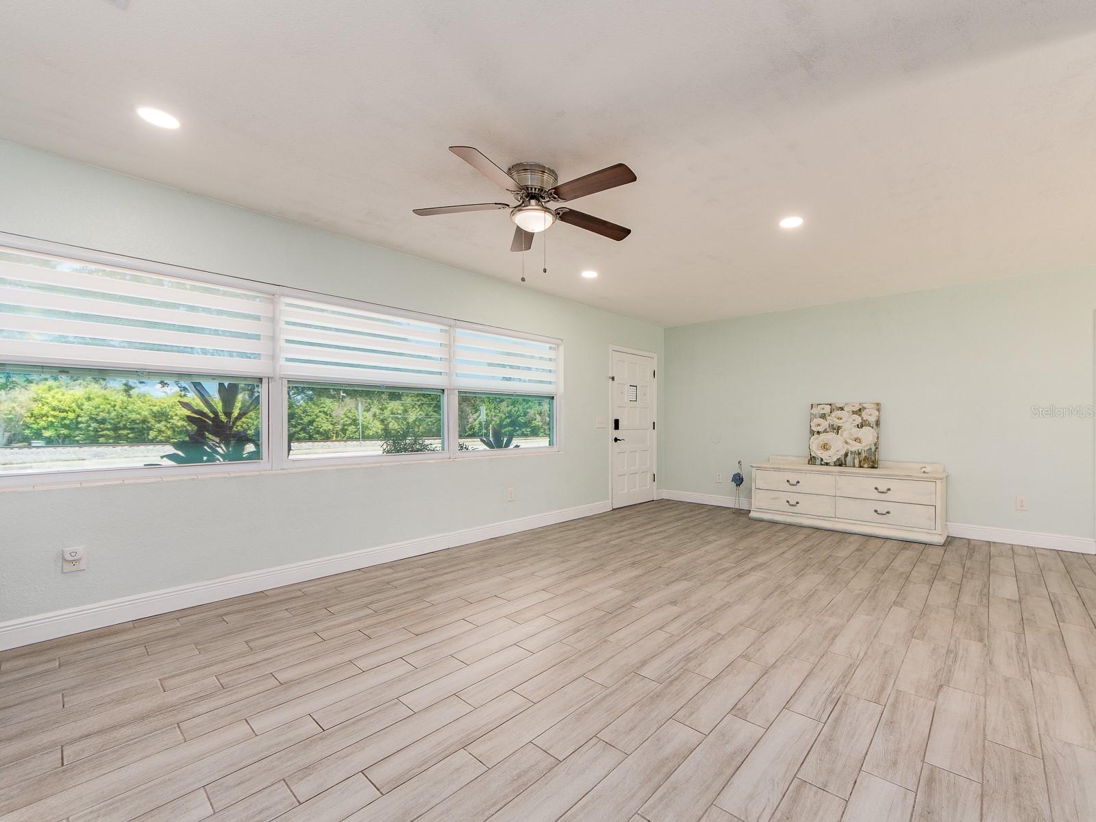 1005 N HIGHLAND AVENUE