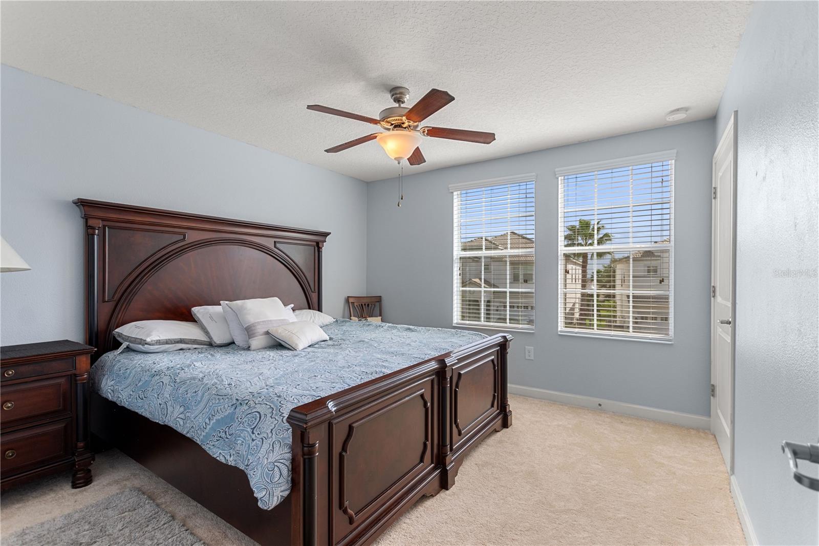 STONEYBROOK SOUTH PH F-1 - Residential Lease