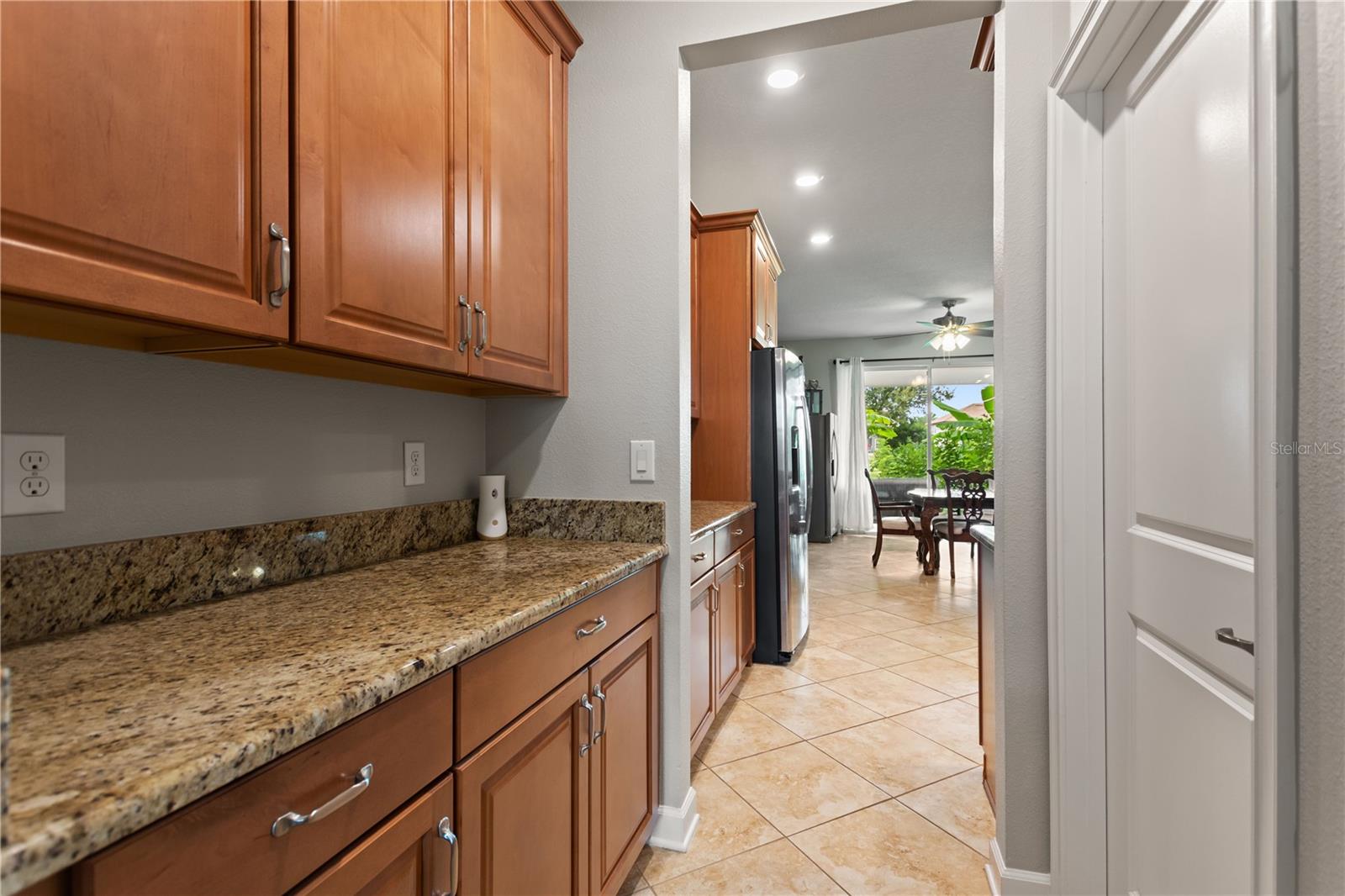 STONEYBROOK SOUTH PH F-1 - Residential Lease
