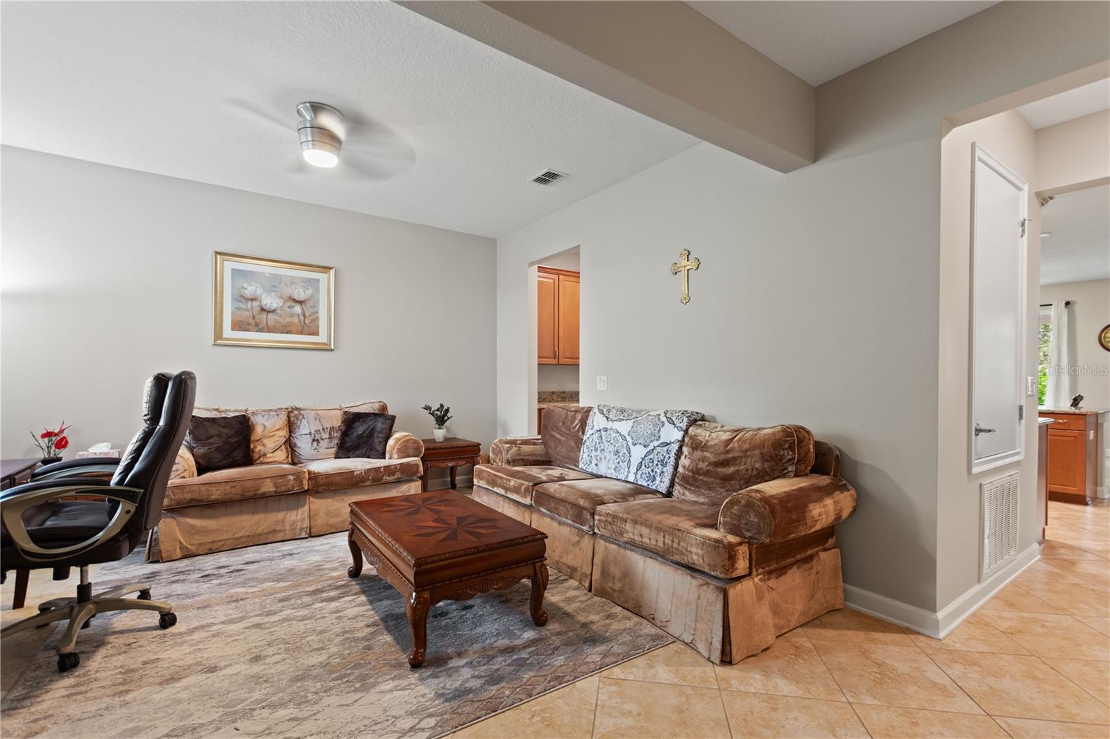 STONEYBROOK SOUTH PH F-1 - Residential Lease