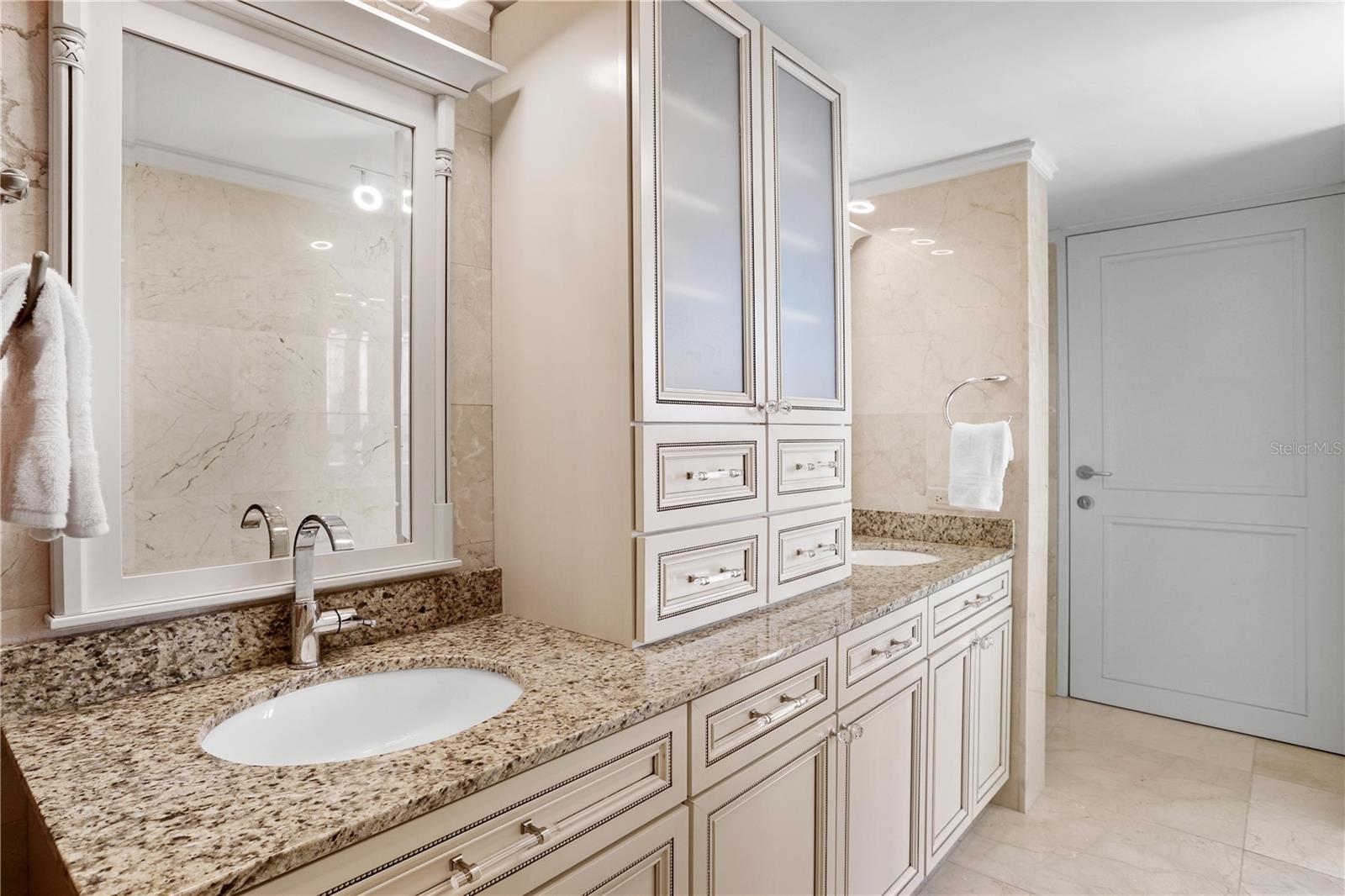 CARIBE PLAZA CONDOMINIUM - Residential