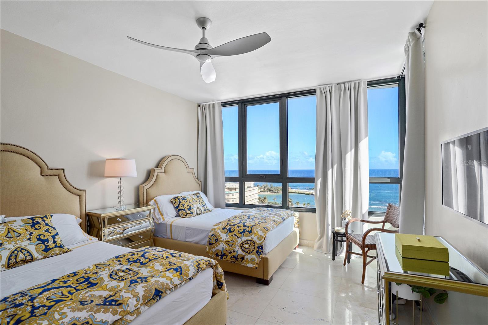 CARIBE PLAZA CONDOMINIUM - Residential