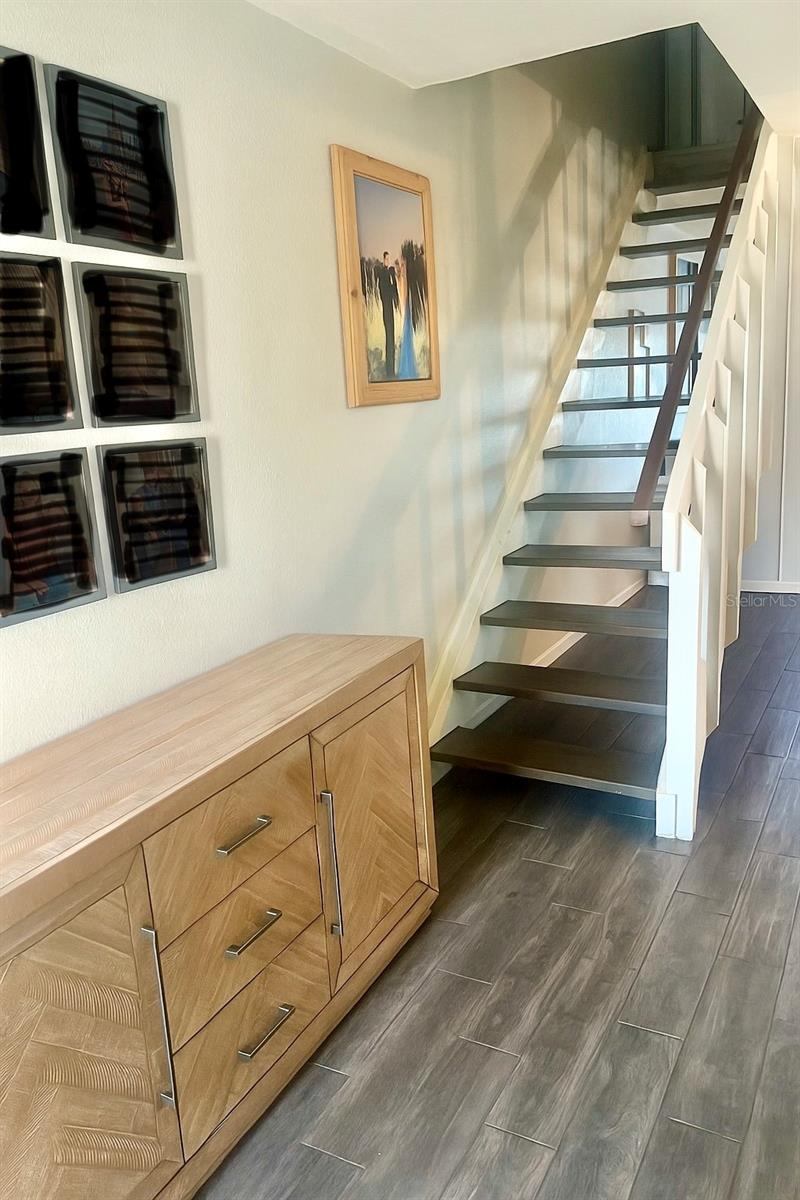 WATERS EDGE UNIT 01 A REP - Residential