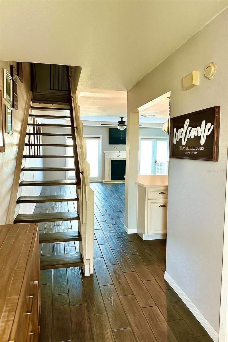 WATERS EDGE UNIT 01 A REP - Residential