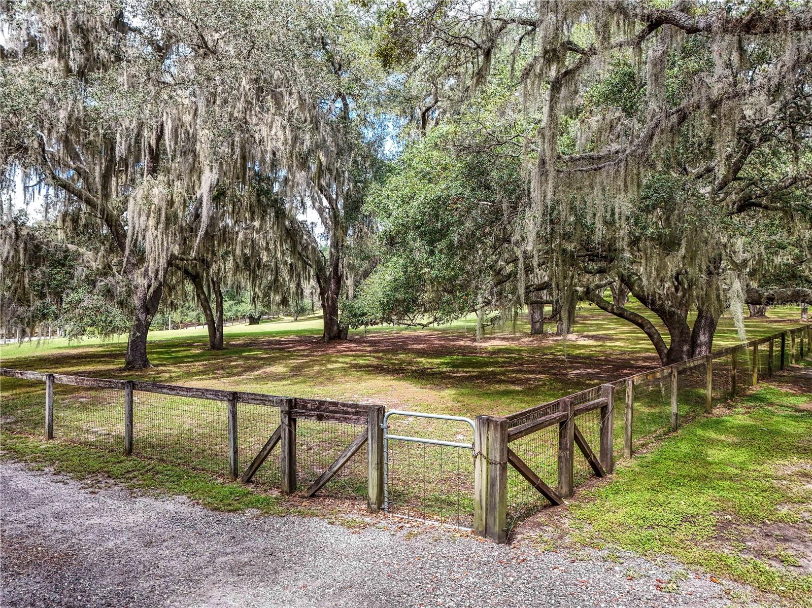 ACREAGE & UNREC - Residential