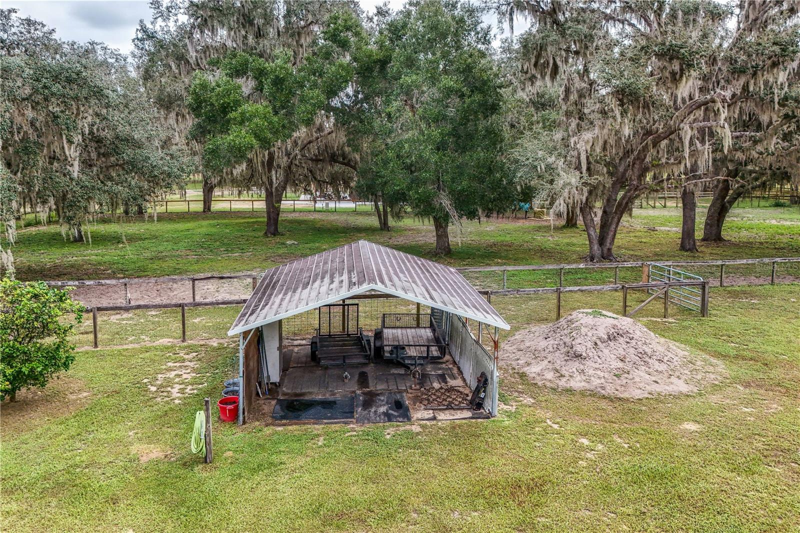 ACREAGE & UNREC - Residential