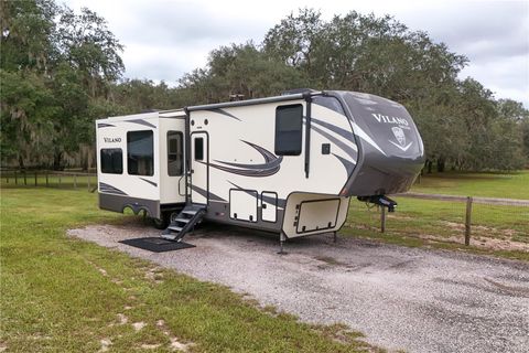 Tiny photo for 41812 Catbrier Lane, Umatilla, FL 32784 (MLS # G5102848)