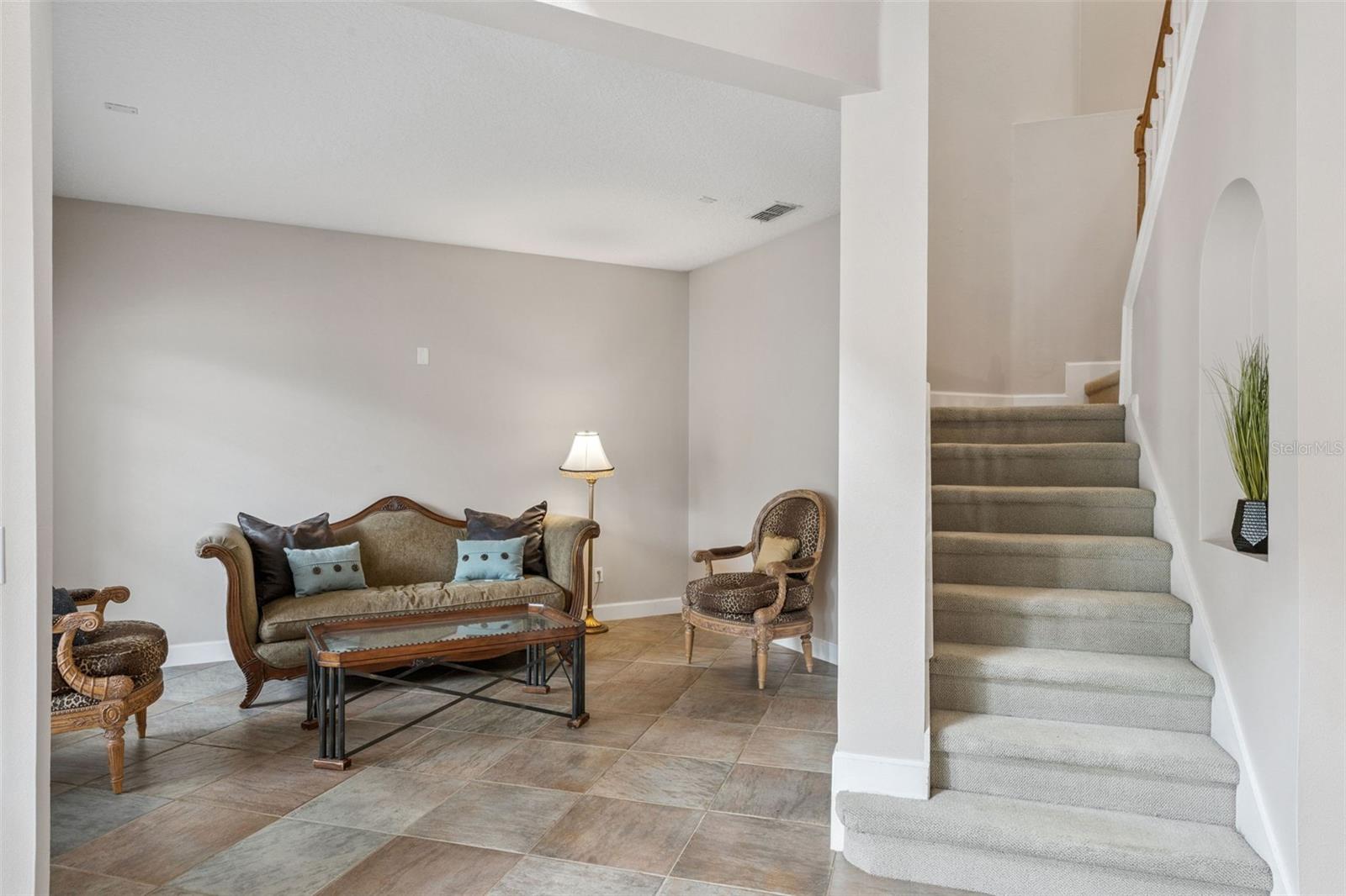 BARRINGTON ESTS - Residential