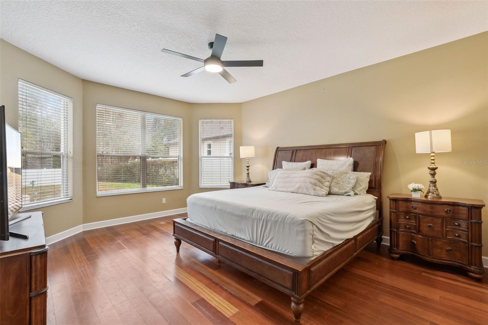 BARRINGTON ESTS - Residential