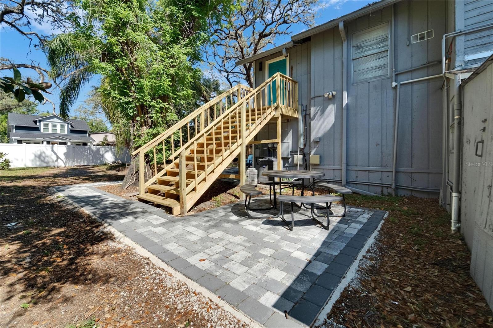 MACKMAY SUB - Residential Income