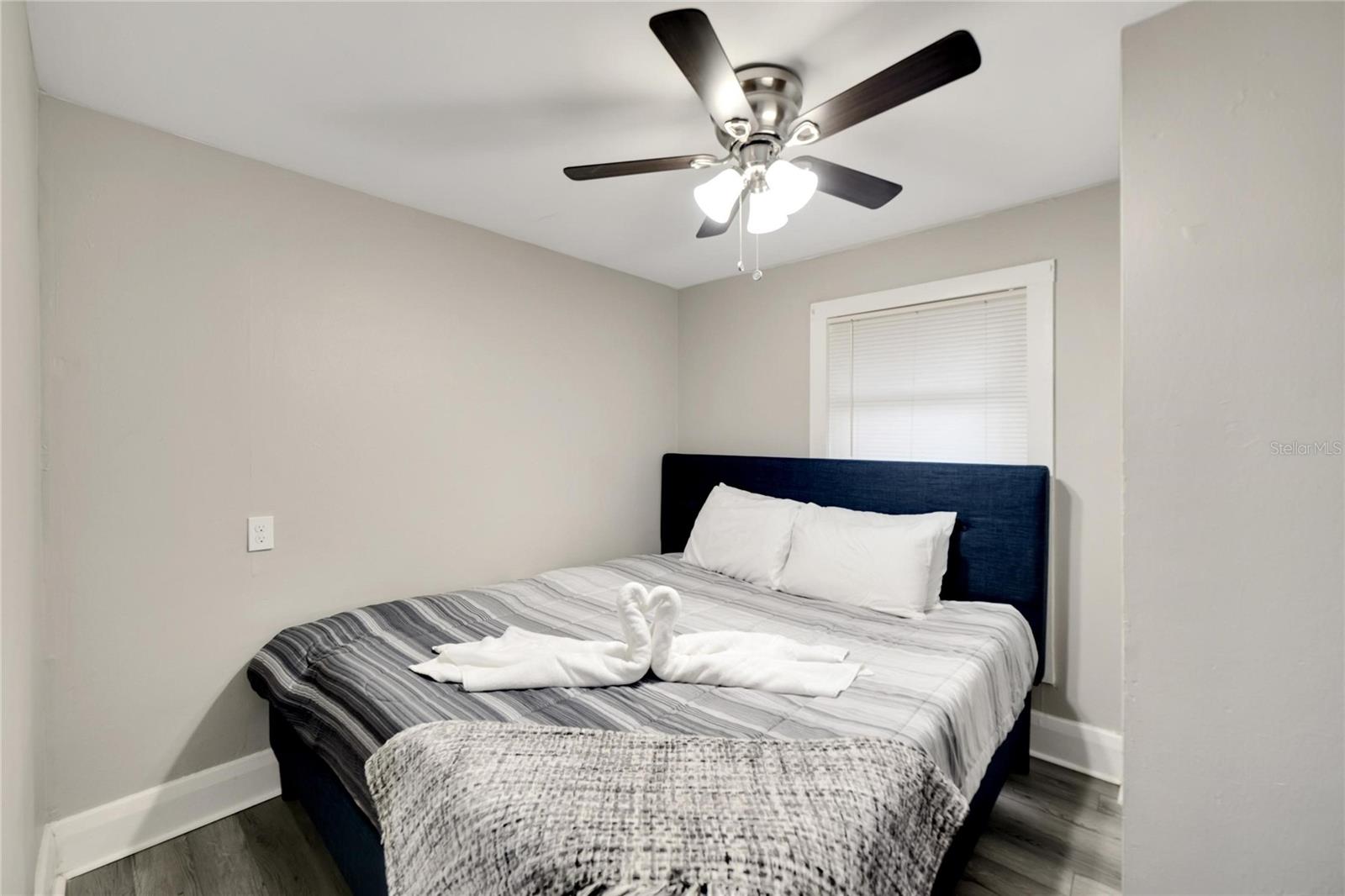 MACKMAY SUB - Residential Income