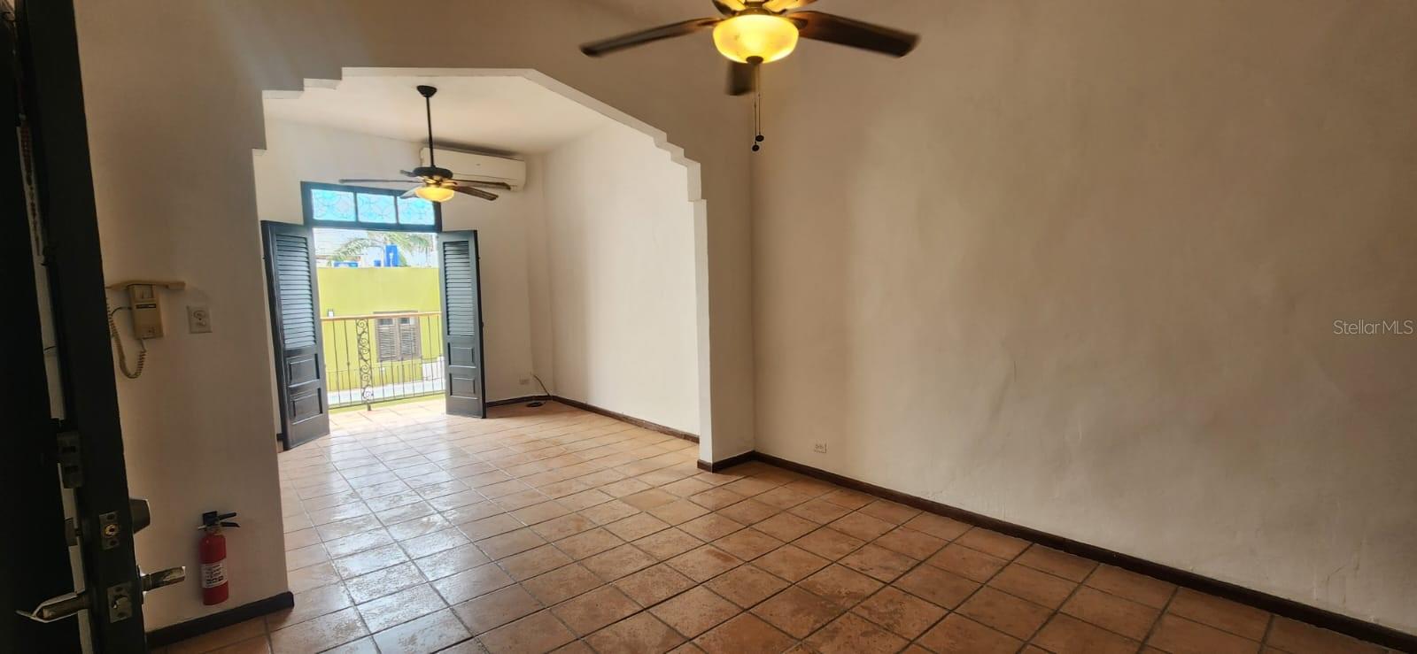 Apartment for rent in Viejo San Juan!
The apartment is located in the 3rd floor of Cond. 155 in Sol street Viejo San Juan. Near El Morro, square plazas, restaurants, museums and a variety of shops. The apartment has two (2) big bedrooms, a bathroom, living rooms, balcony, spacious kitchen, dining area and a cozy terrace. Includes refrigerator, stove top, washing machine and an inverter air conditioner in the living room. This enchanting unit has traditional Spanish style high ceilings and a magic feeling unique to the Viejo San Juan. Ask for the video!