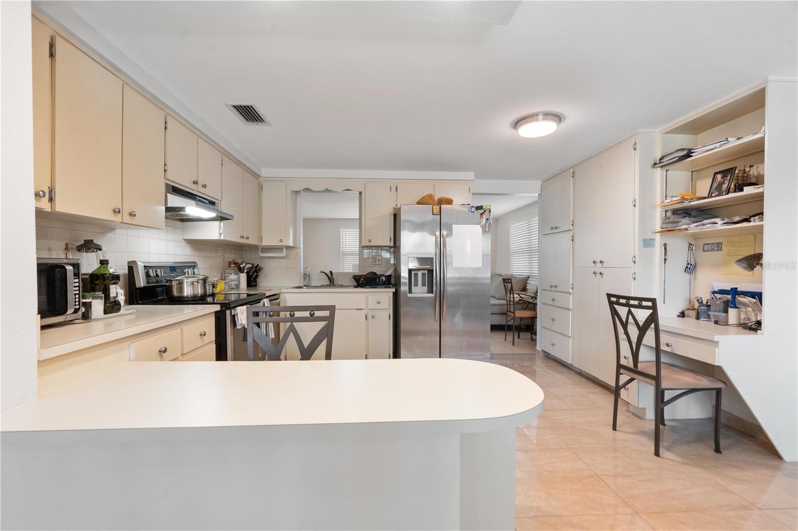 TAHITIAN DEV - Residential