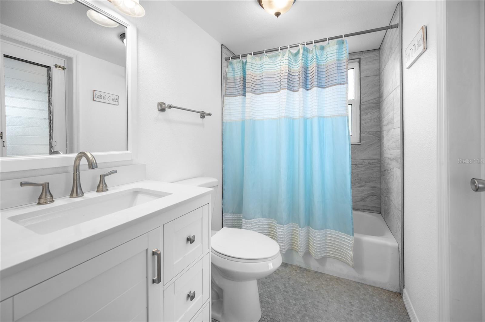 OAKLAND HILLS SEC - Residential