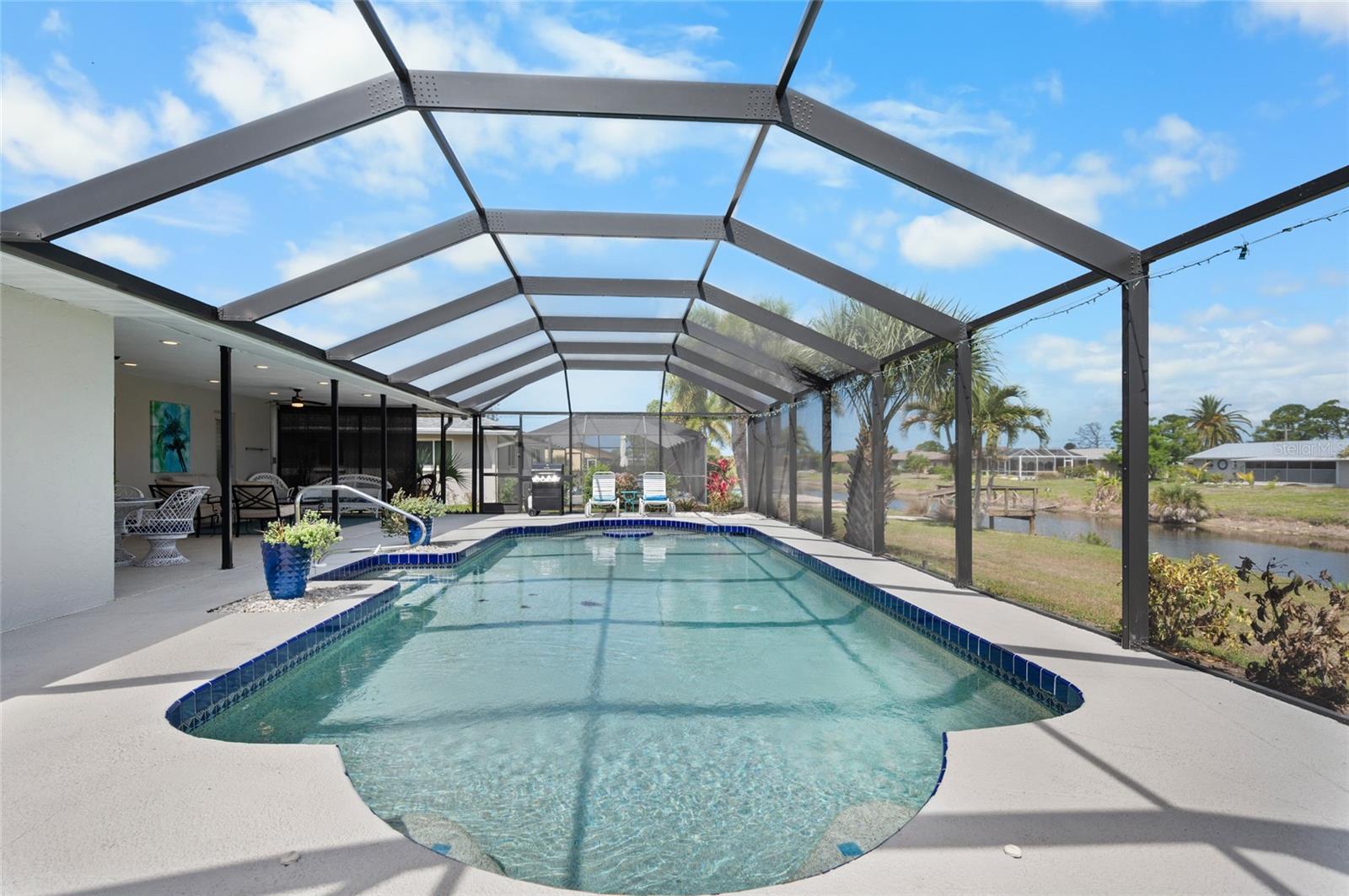 OAKLAND HILLS SEC - Residential