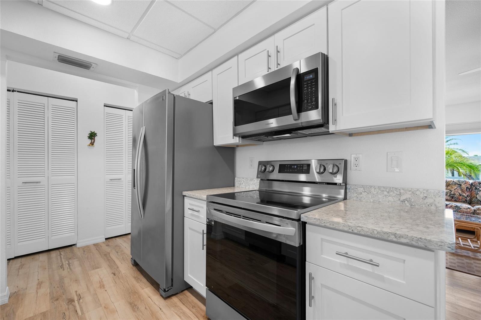 OAKLAND HILLS SEC - Residential