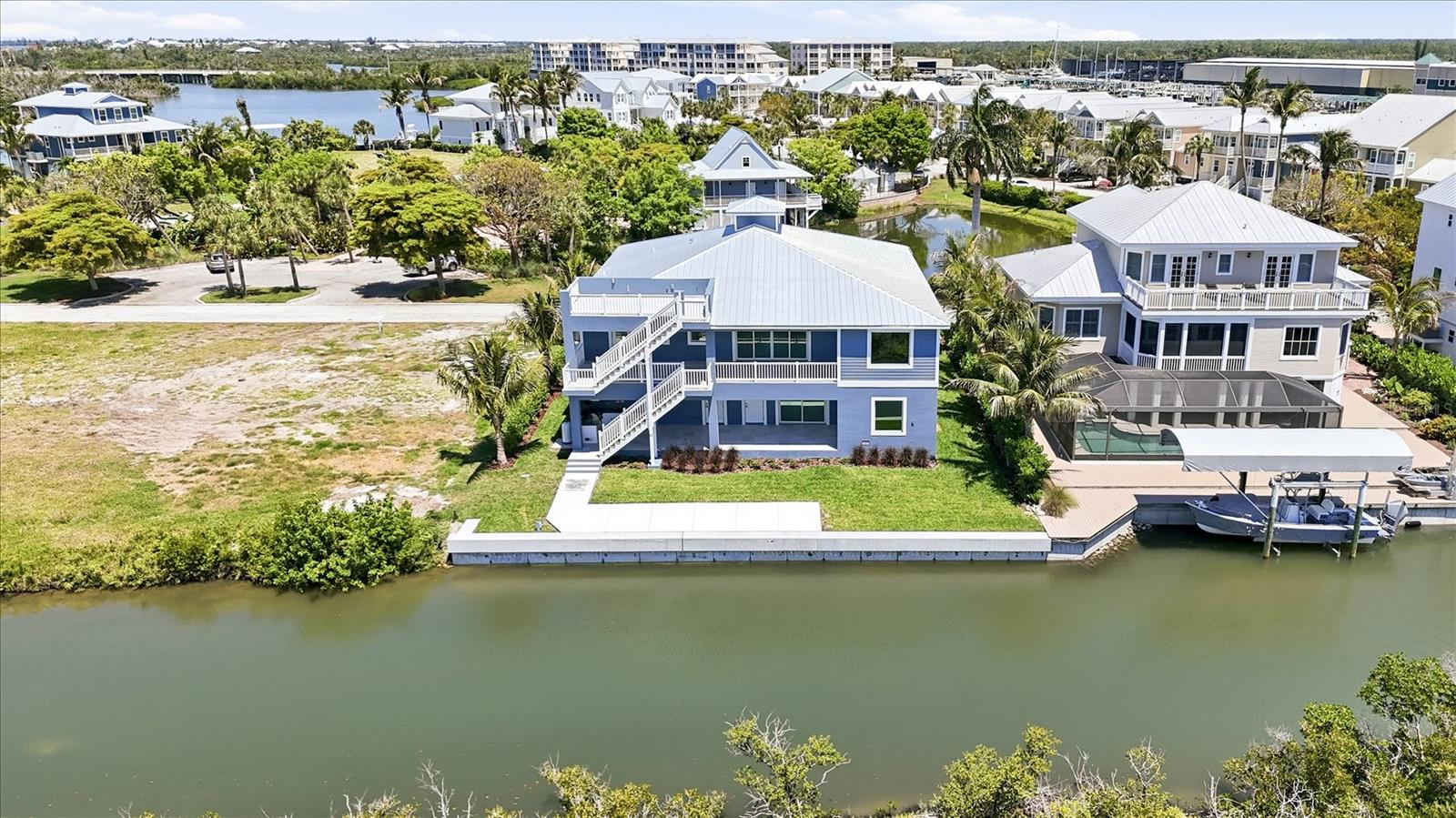 CORAL CREEK ANGLERS CLUB - Residential