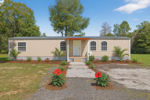 Photo of 15535 Larry Road, Spring Hill, FL 34610 (MLS # TB8447307)